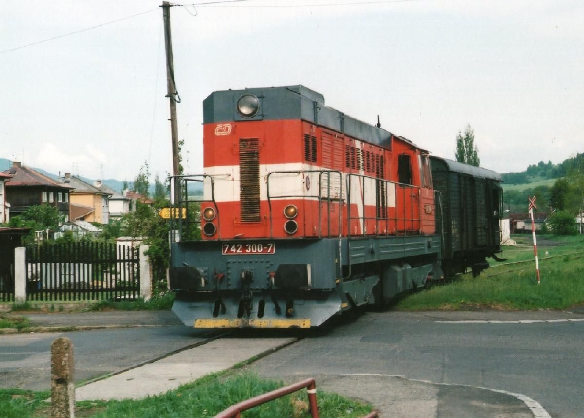 742.300 Ostrov n.O. 9.5.2003