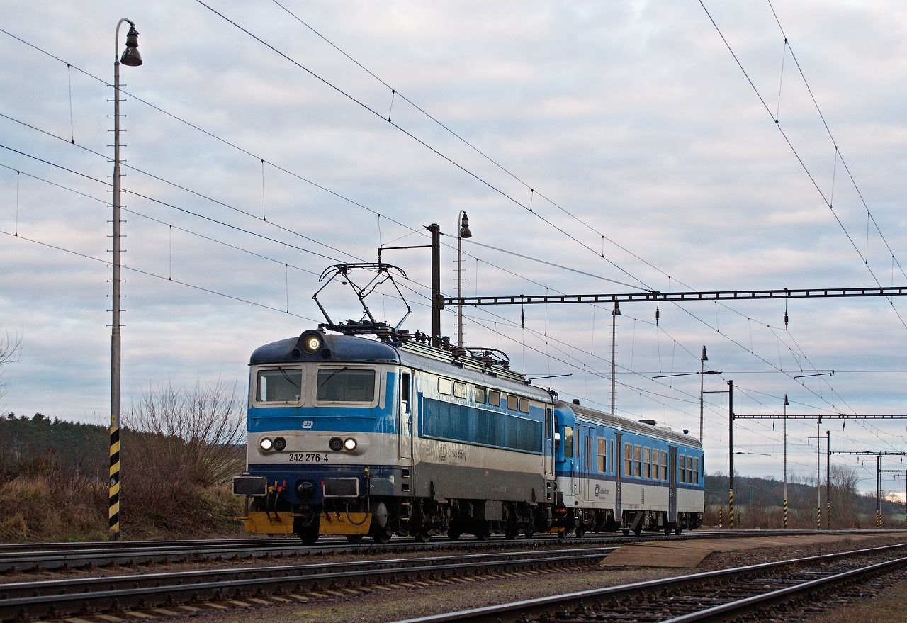 242.276+842.023, ejetice, Sv 54473