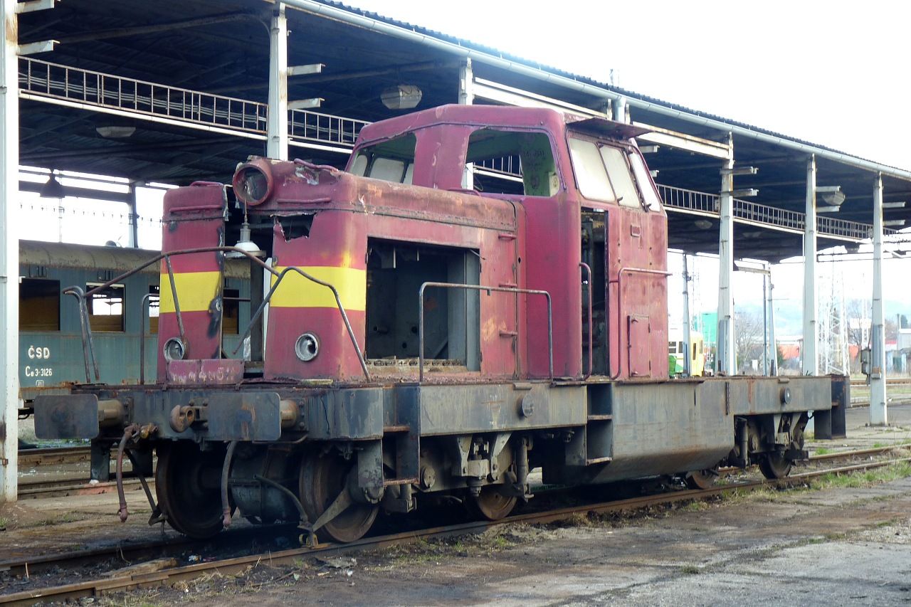 725.511, Vala�sk� Mezi����, 8.4.2012