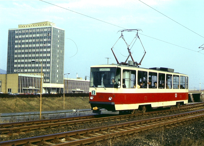 Tramvaj T5 Most, n�dra�� (ev. �. 272)