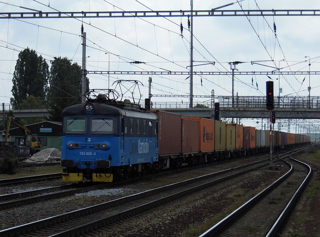 123 028 Lys� nad Labem (15. 5. 2014)