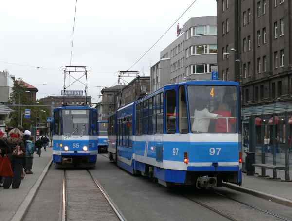 KT4 v obou proveden�ch