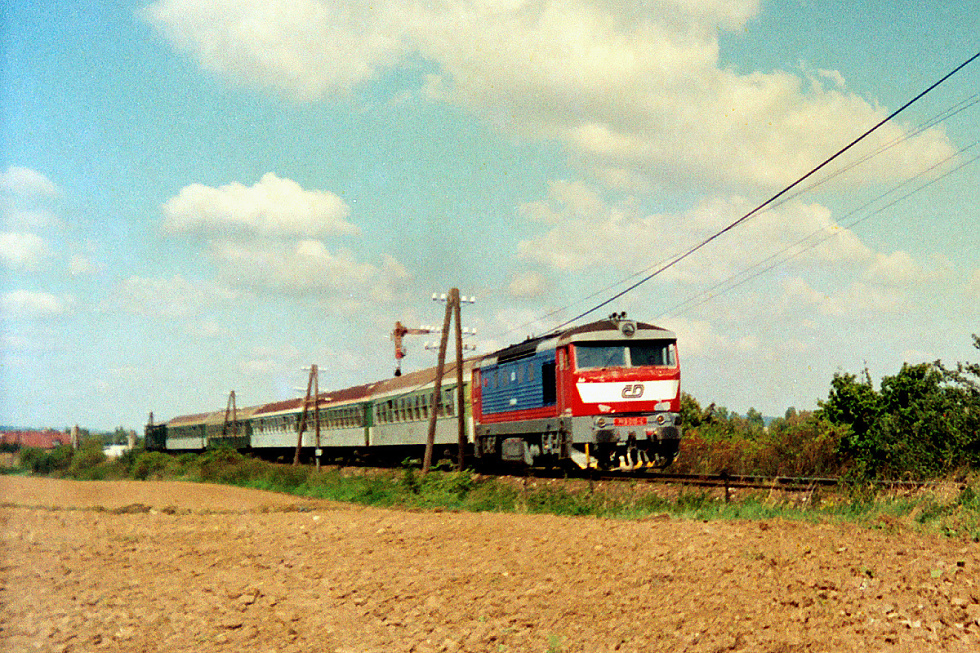 749 018 Jaroměřice nad Rokytnou Os14807 13.9.2002