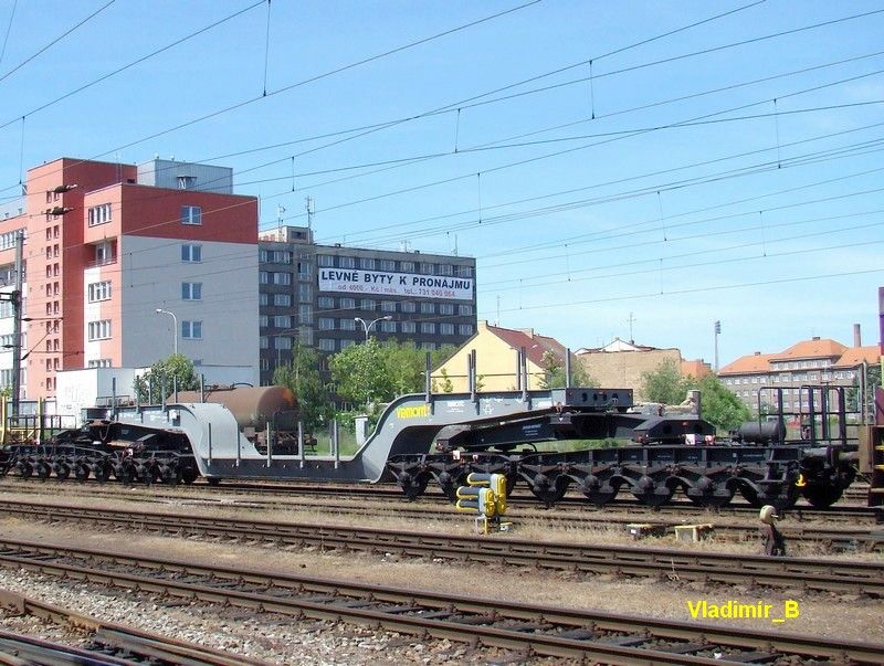 84 54 9956 000-9 CZ-VIA Uai 712.0