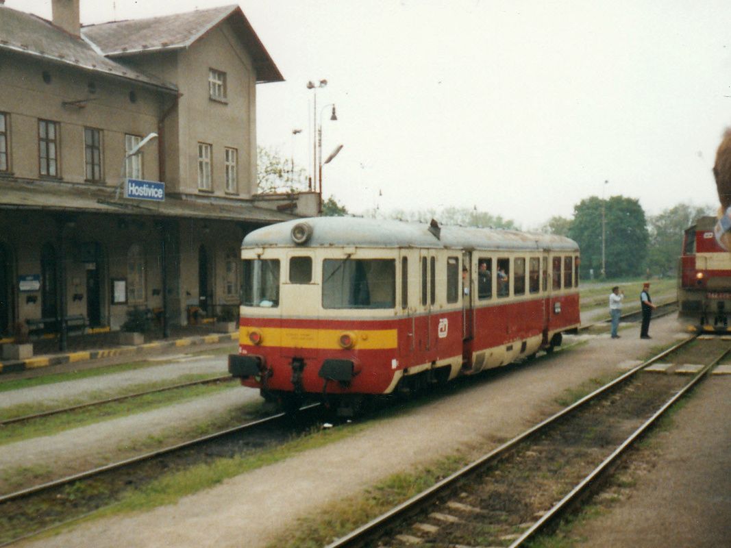 M240.0114 Hostivice 11.5.2002