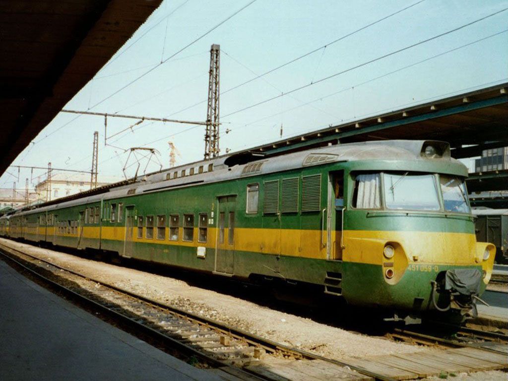451.059-0 - 14. �ervna 1992 - Praha Masarykovo n�dra��