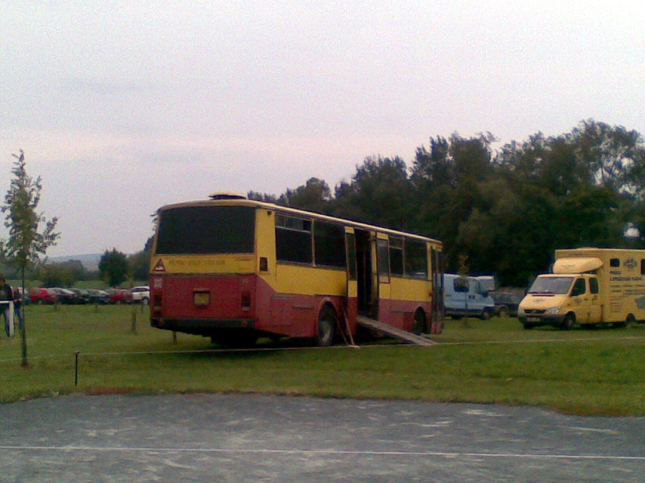 C734 pedlan na pepravnk kon na dostihovm zvoditi v Brn - Dvorska (tce mobiln)