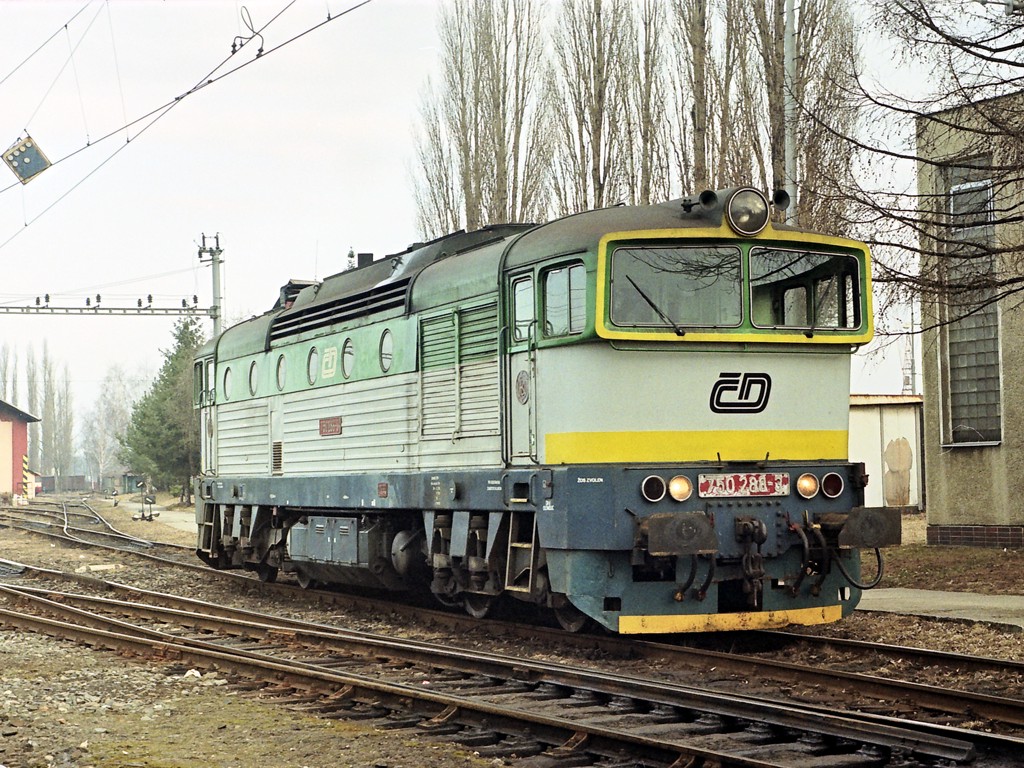 750 288 v Olomouci 18 03 2003