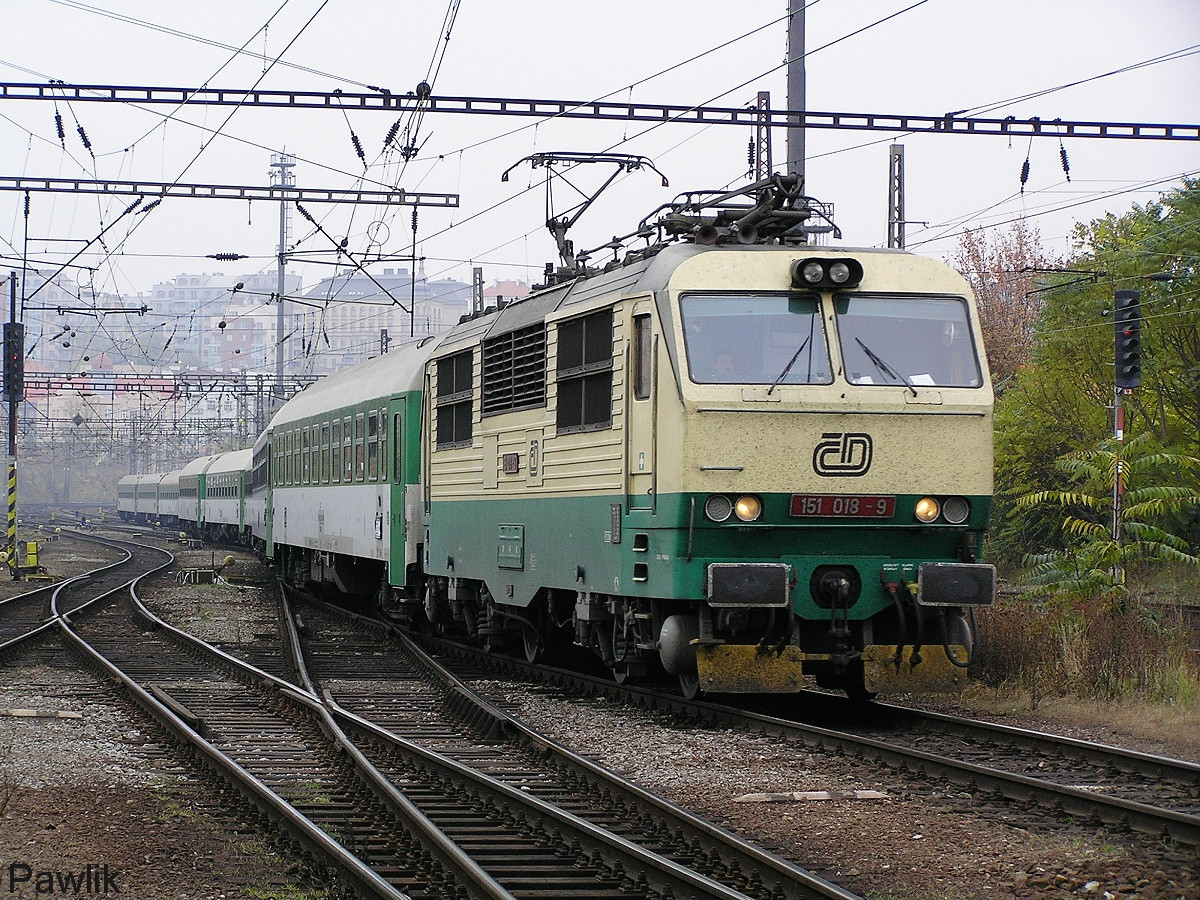 151 018, Praha - Vr�ovice, 31. 10. 2005