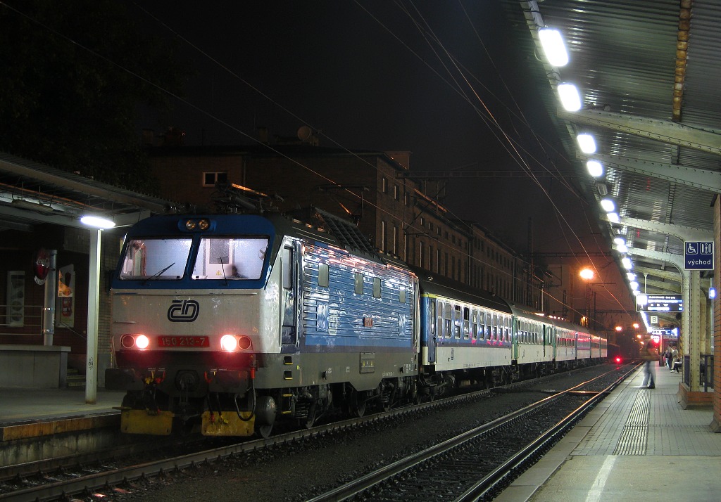 R 623 Beva Olomouc hl.n (25.9.2010)