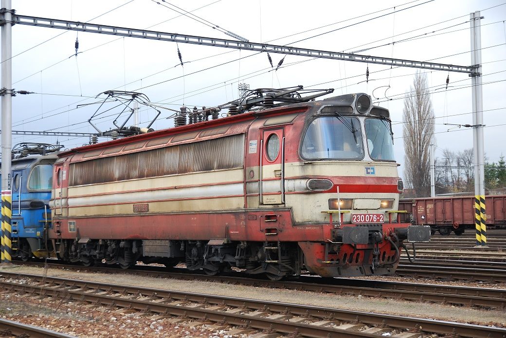 S 489 0076 + S 489 0075_-_23.11.2010-_-LD �esk� Bud�jovice_se�.n.�.Bud�jovice - Pn 47 537.