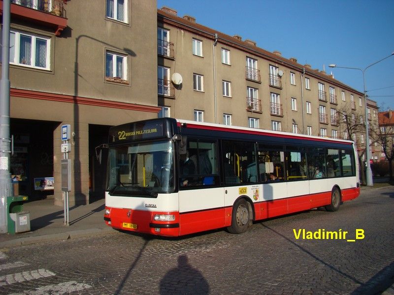 Kdy� u� jdu okolo ... aneb kdy� si zna�ky koleduj� o ufiknut�...