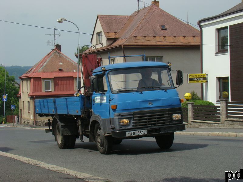 1L8 6817