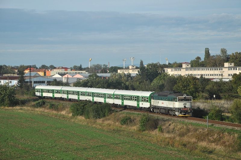 Kunovice, kolej �. 106, Sp 1732 �ur��