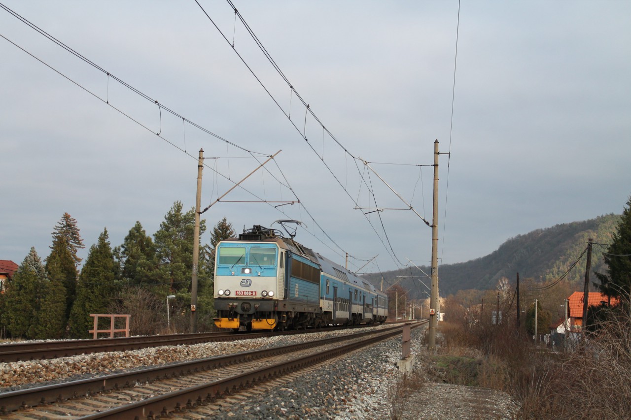 Lokomotiva 163 088 (Venory)