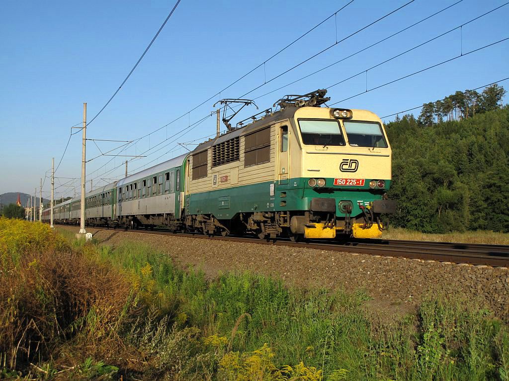 150.225 Ec 126 Fatra,Z�b�eh-Lup�n�, 20.8.2009