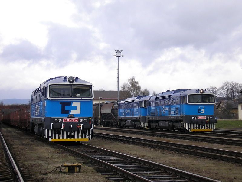753.766+767,750.222