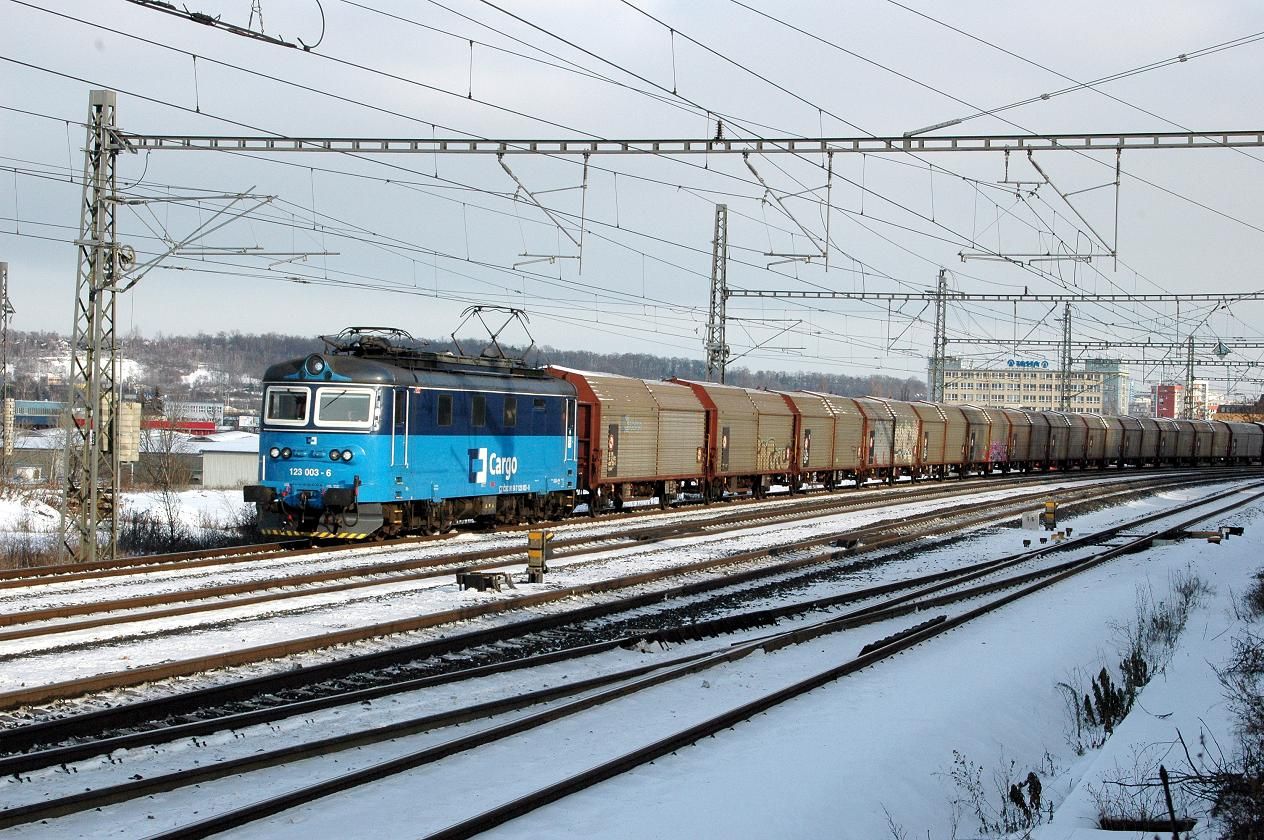 123.003 - Praha Libe� - 13.12.2012.