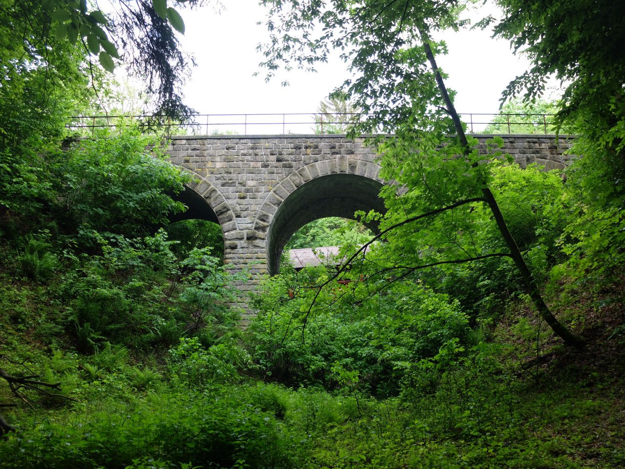 tobloukov kamenn viadukt z 