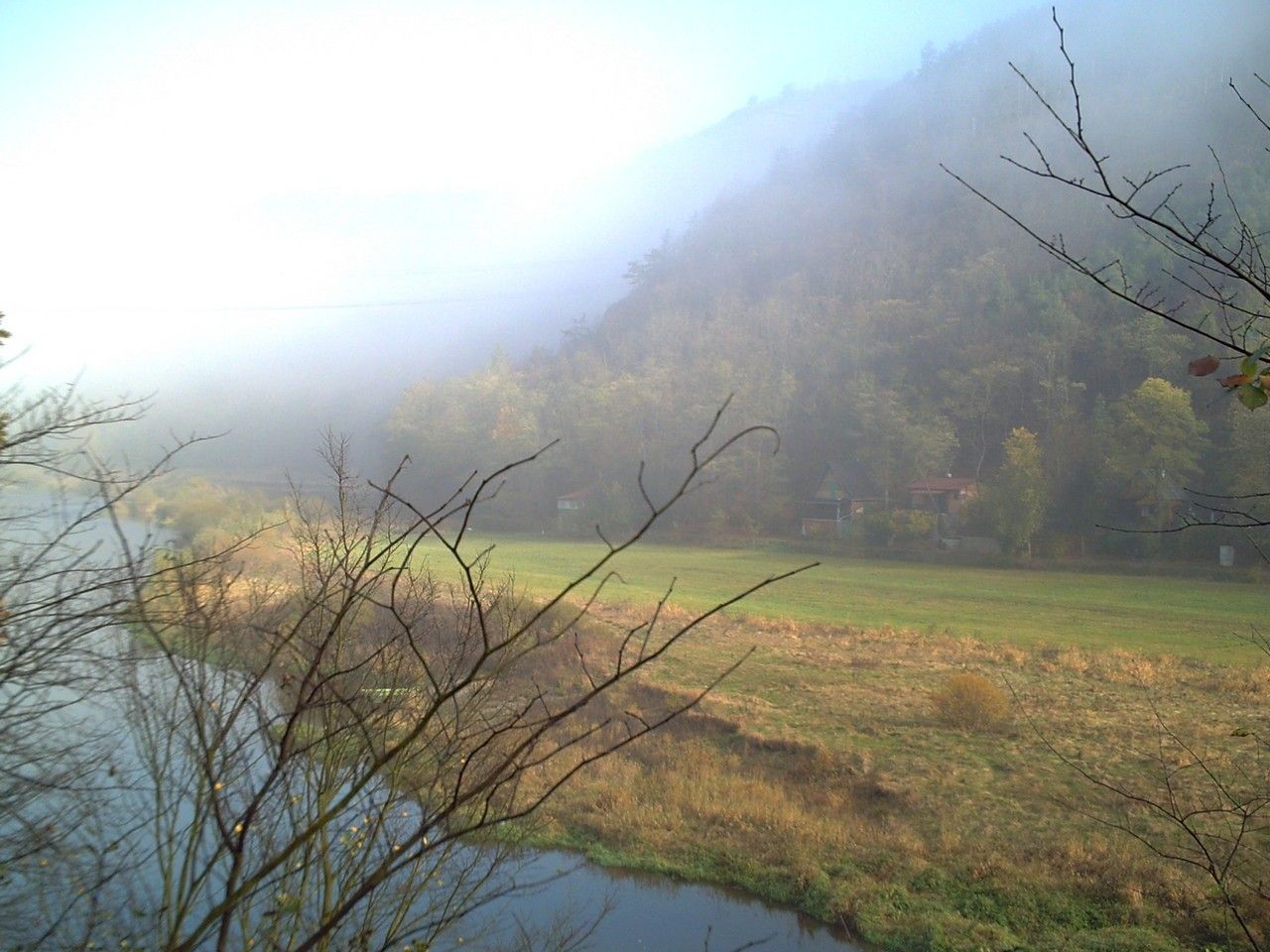 Berounka p�ed �st. Roztoky u K�. 21.10.08