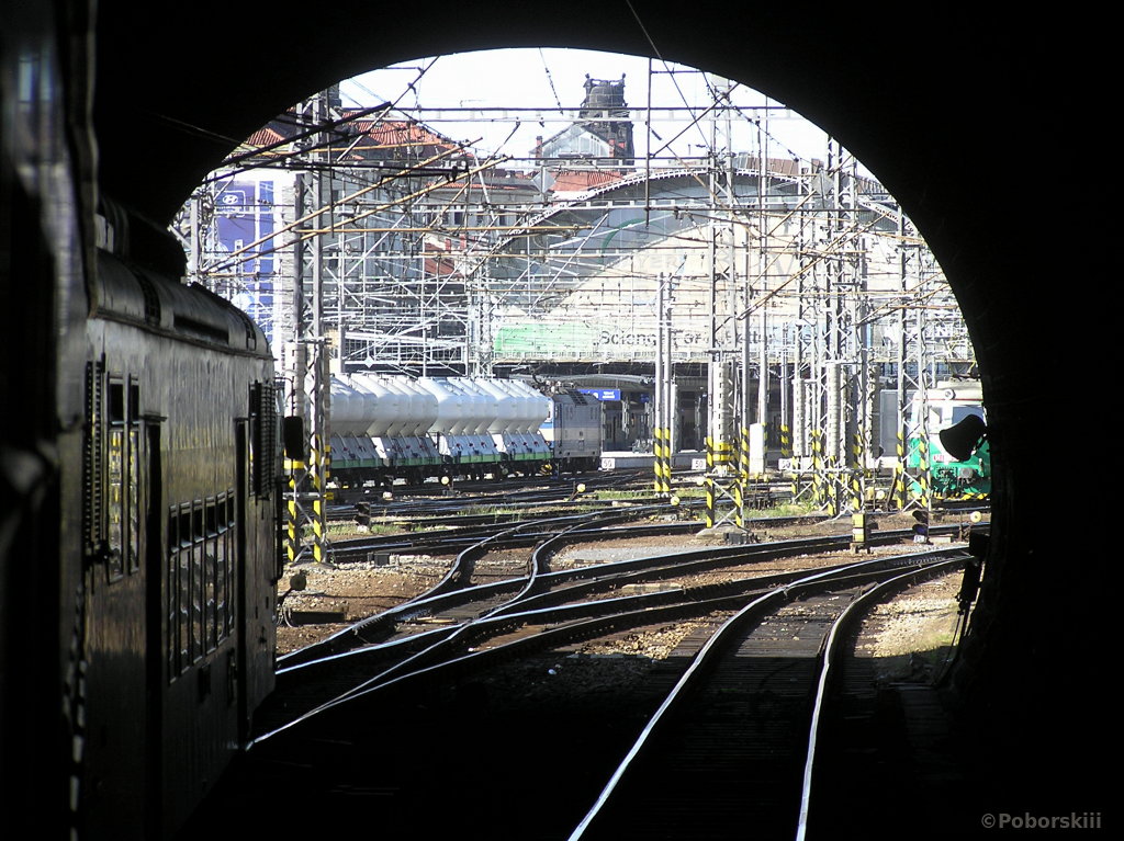 Os 2540 ve 3. vinohradskm tunelu, Praha hlavn n., 27.7.2009