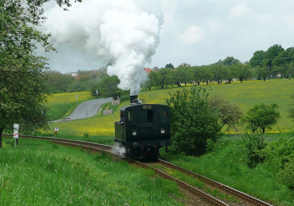 314.303 Kunovice Lou�ka-Police u V.M. 27.5.2010 foto Daniel Forejtar