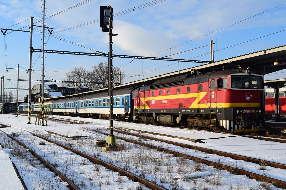 754 049-5 Ostrava hlavn ndra 12.1.2017.