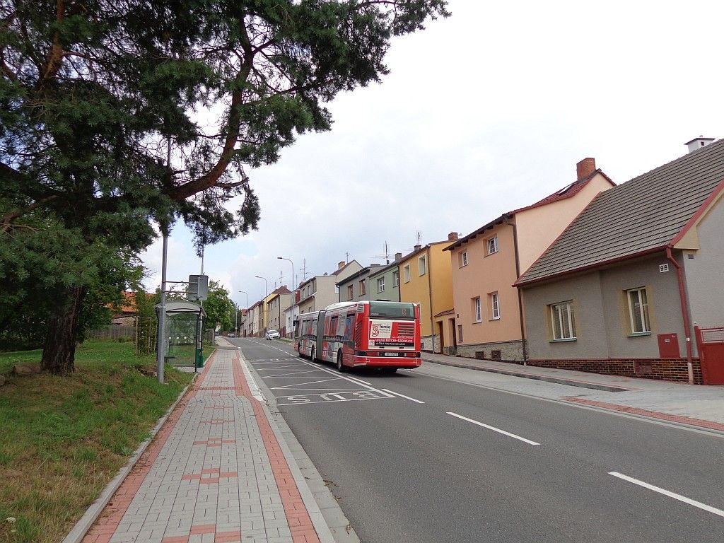 zast�vka V Dolin�ch