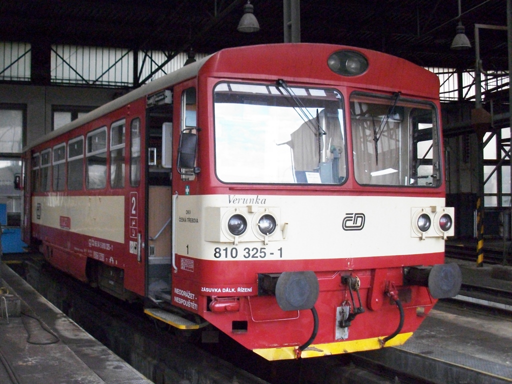 810 325-1 v DKV esk Tebov