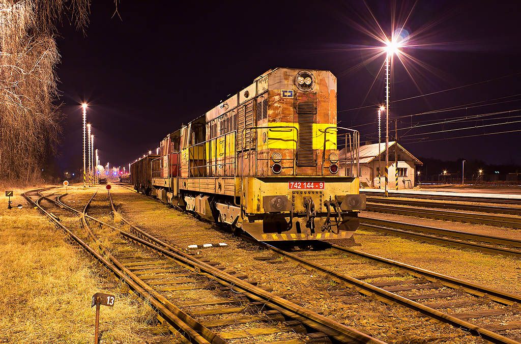 742.144 + 331, 11.3. 2015, Pce. Rosice nad Labem