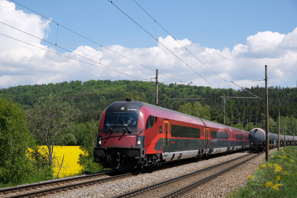 80-90.704, railjet 72 Vindobona, 2. 6. 2021, Hamry nad Szavou - Szava u ru