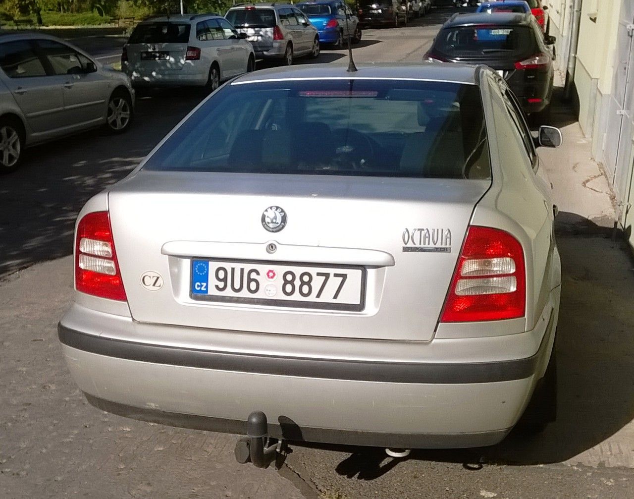 9U6 8877 Litom��ice