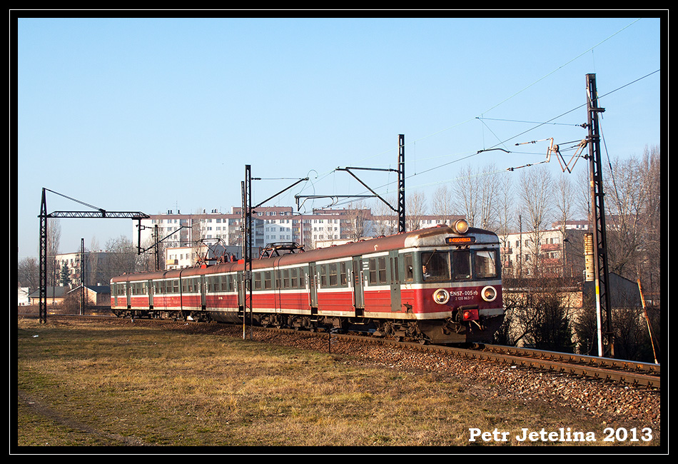 EN57-005rb, 13.12.2013, Sosnowiec Poudniowy