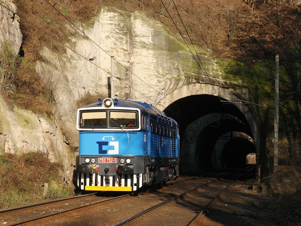 Kralupy - Nelahozevesk tunely