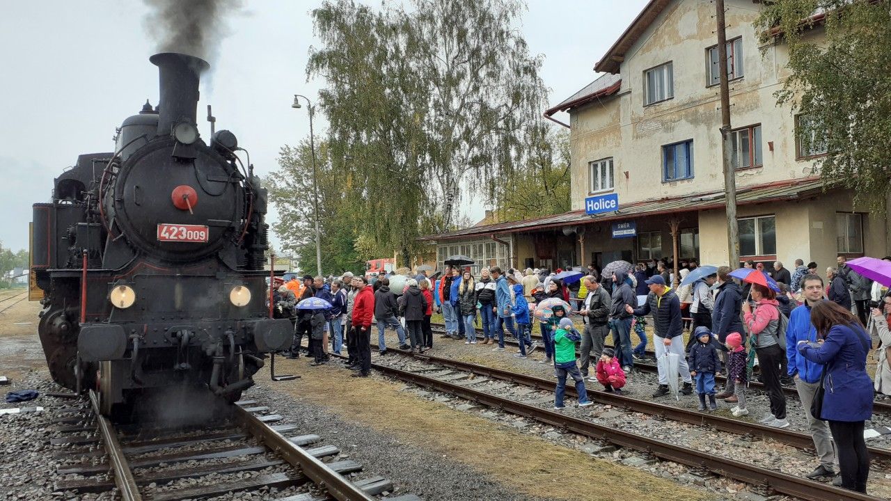 Z�jem ve�ejnosti v Holic�ch byl velk�