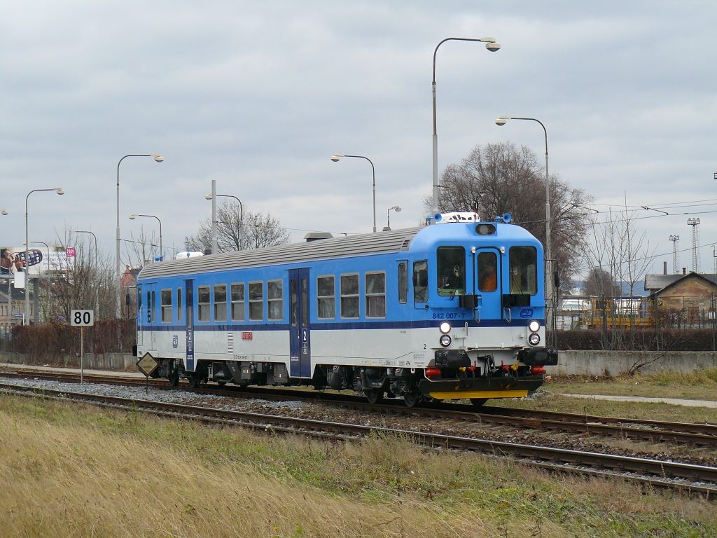842 007-7 Olomouc(16.12.2011,foto-Ale� Kr�ka)