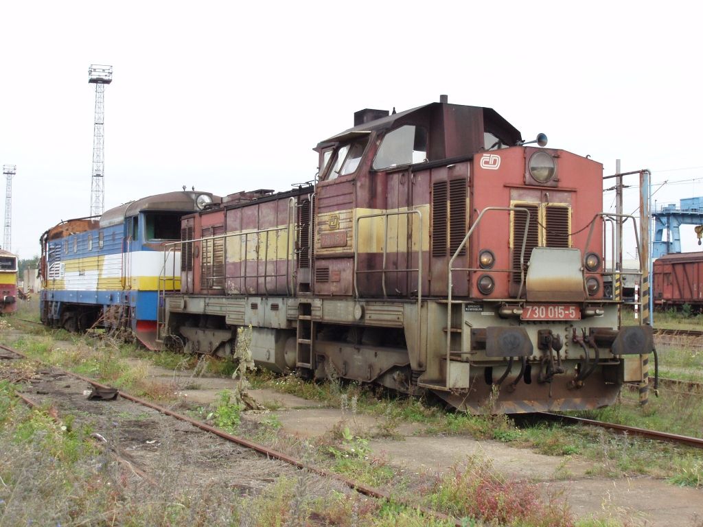 730 015-5+751 372-4 �esk� T�ebov�(1.9.2006,foto-Martin Nesrsta)