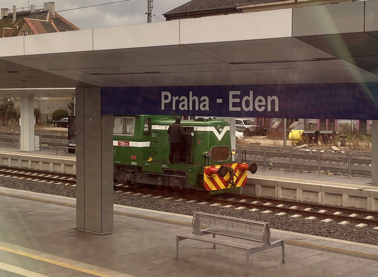 Praha-Eden: T211.0 771
