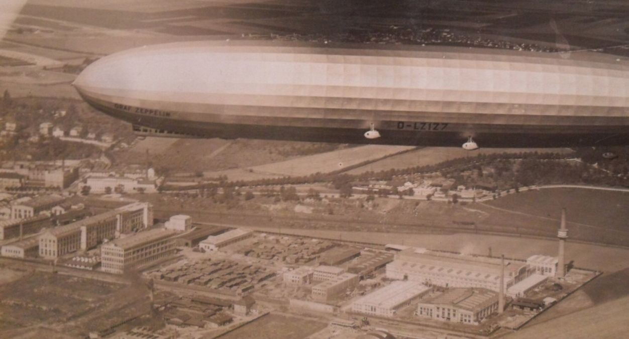 Zeppelin nad Vyso�any