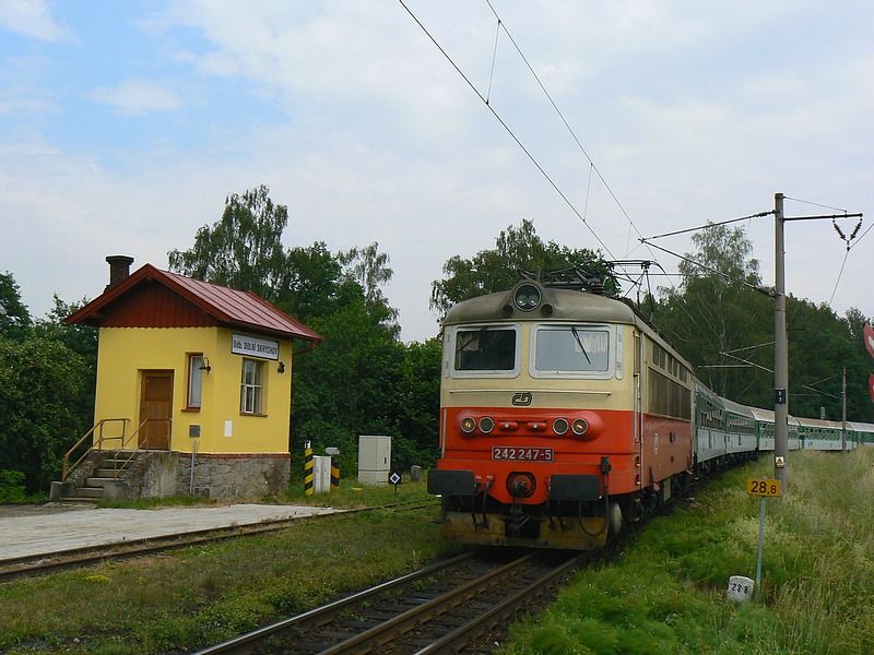242 247 = R664