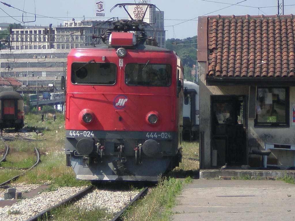 Ve stanici Beograd najd na esko-maarsko-rusk specil