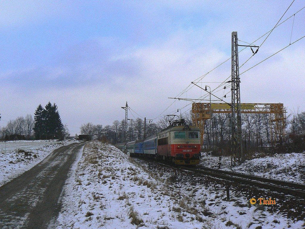 242.281 - R663 - ped J.Hradcem - 01.02.2014