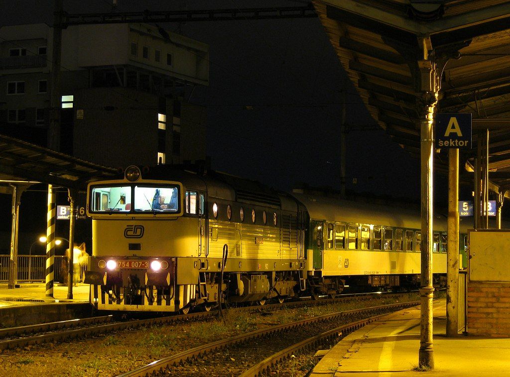 R 1444 Brno hl.n