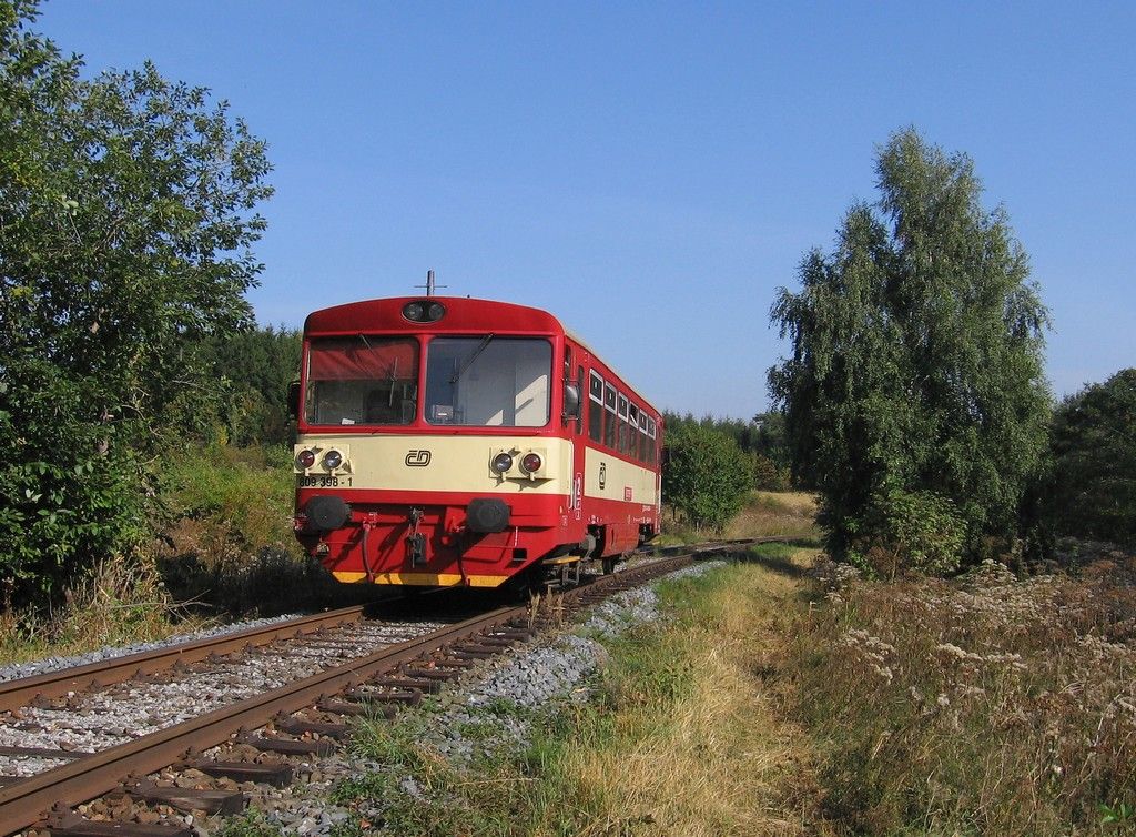 Mezi Sv�tlou Horou a Rudnou pod Prad�dem