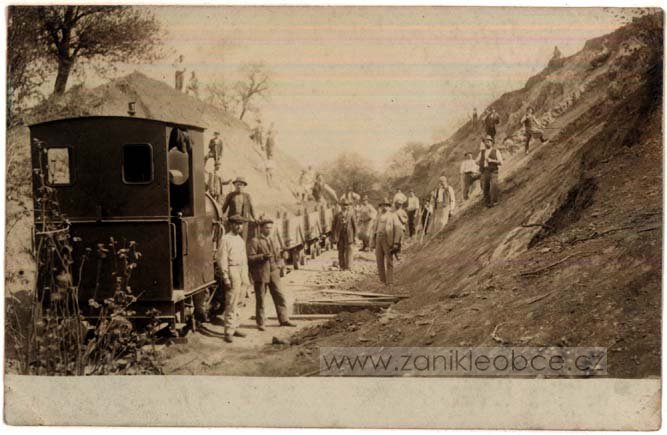 n�kde na trati cca 1900