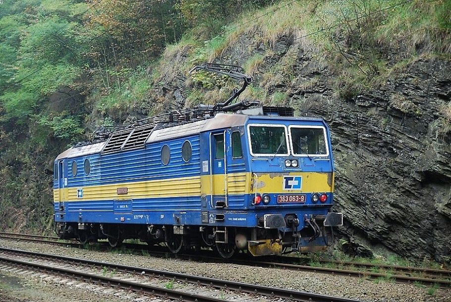 ES 499 1063_-_25.09.2010-_-SOKV �esk� Bud�jovice - �st.St�ezim��_Lv 75 407.