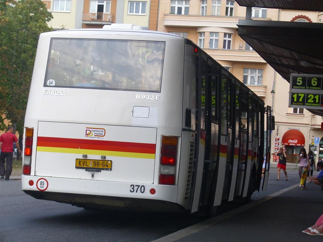 370 na lince 17