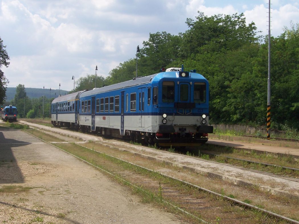 842 008 M.Br�nice