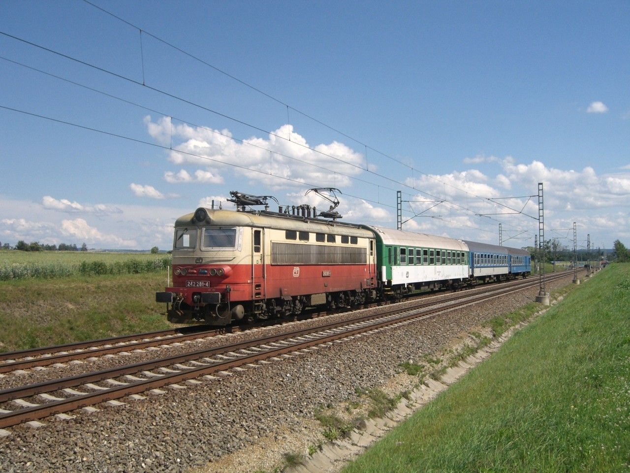 242.281, Os 8244