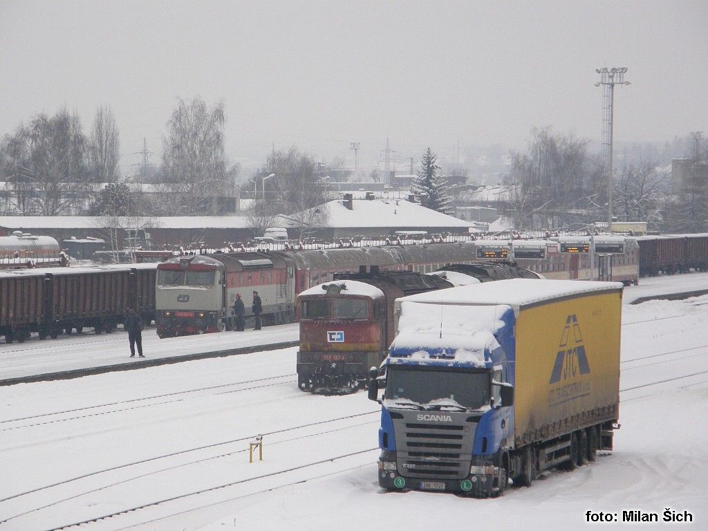 749-107 s R 1138 na odjezdu z Turnova 10.1.2010